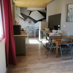 https://gte-du-grand-chne.hotels-rhonealpes.com